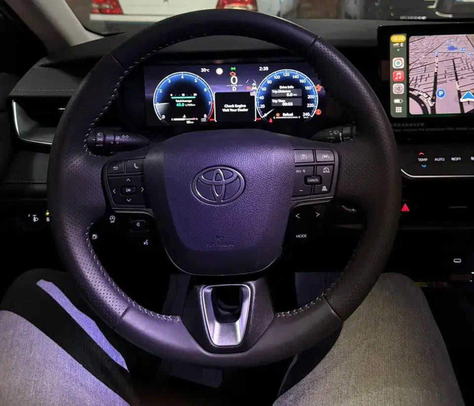 کمری سفید صدفی ۲ لیتر|خودرو سواری و وانت|تهران, زعفرانیه|دیوار