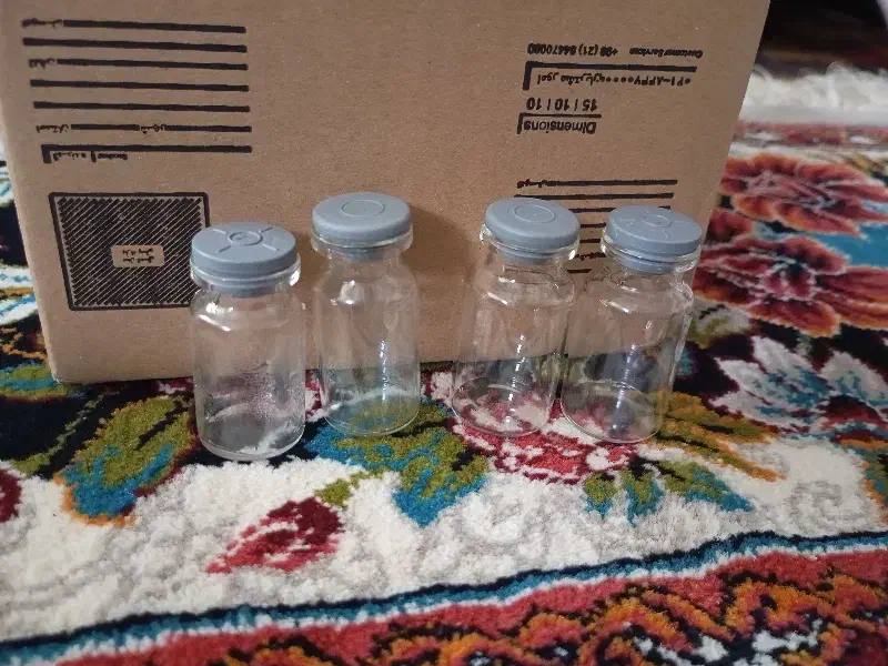 تعدادی شیشه سرمه ب فروش میرسد|صنایع دستی و سایر لوازم تزئینی|بروجن, |دیوار