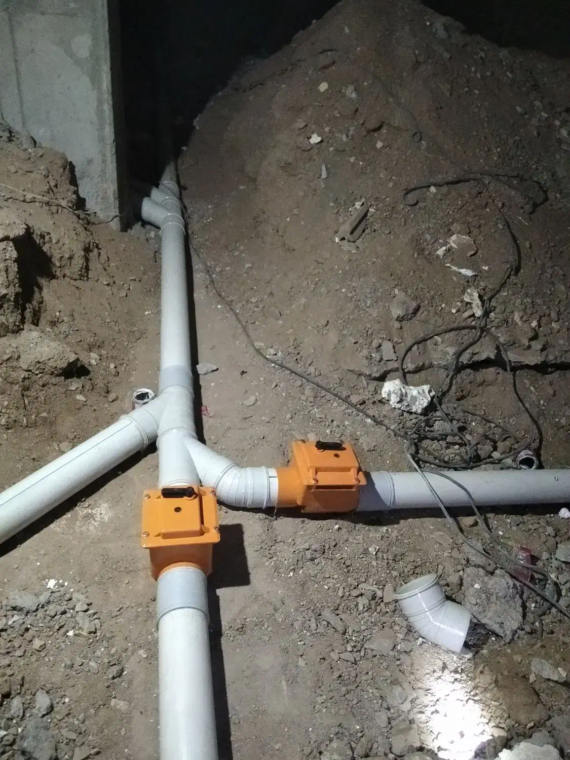 لوله کشی آب گرم وسرد فاضلاب پکیچ فاضلاب شهری|خدمات پیشه و مهارت|زاهدان, |دیوار