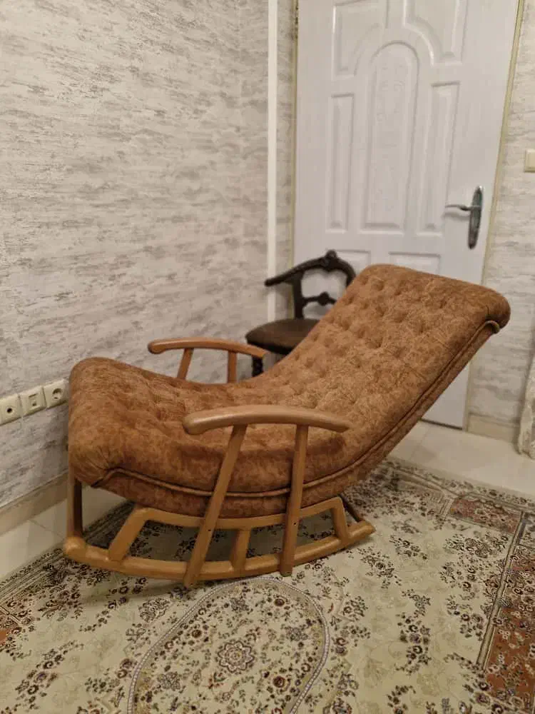 صندلی راک|صندلی و نیمکت|رشت, کوی امام رضا|دیوار