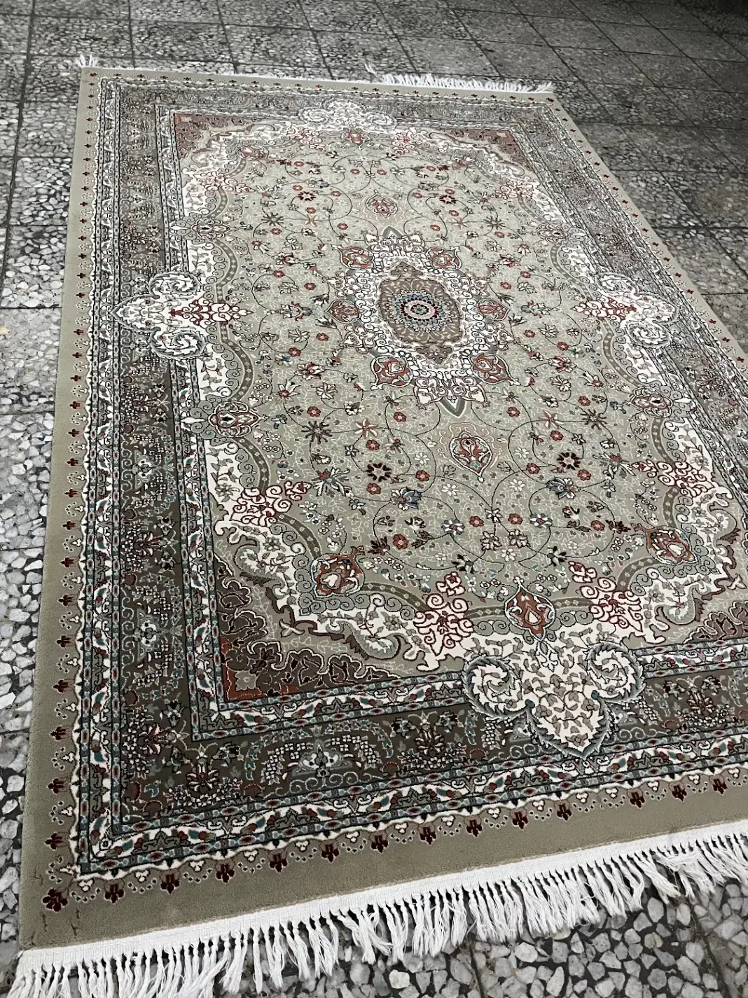 قالیچه 4 متری 700شانه تراکم 2550 مشابه آکبند|فرش|تهران, ابوذر|دیوار