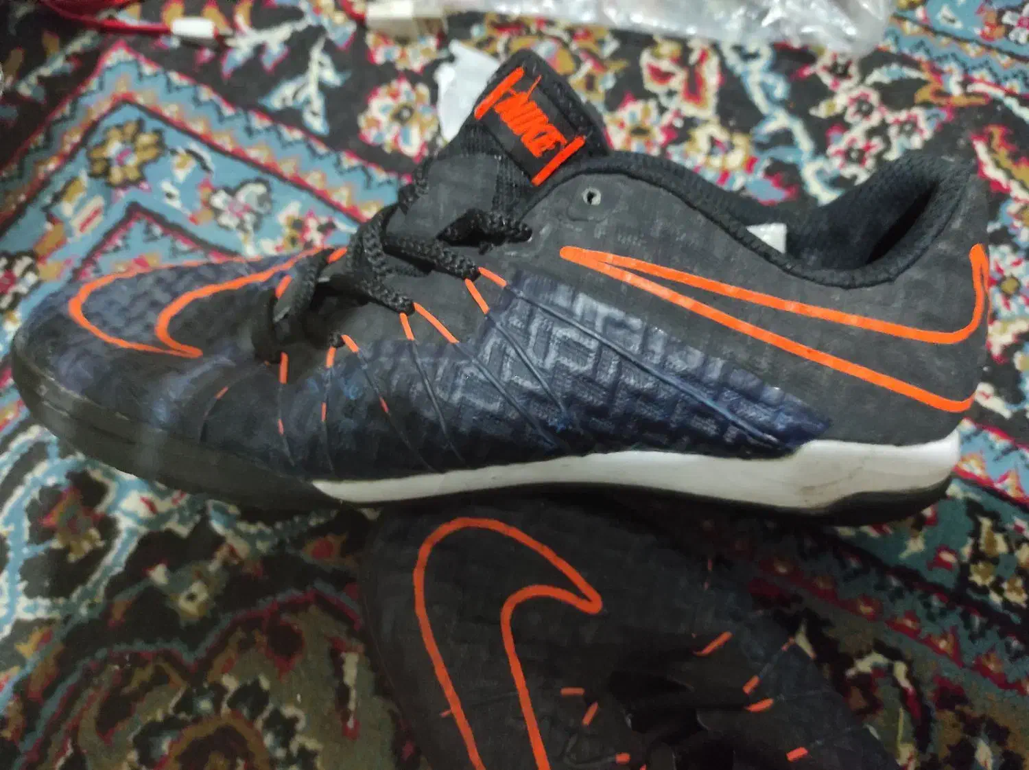 کفش اسپرت اورجینال|کیف، کفش، کمربند|صدرا-فارس, فاز ۱|دیوار