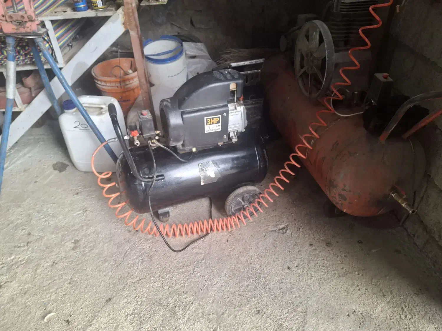 پمپ باد|ابزارآلات|رزن, |دیوار