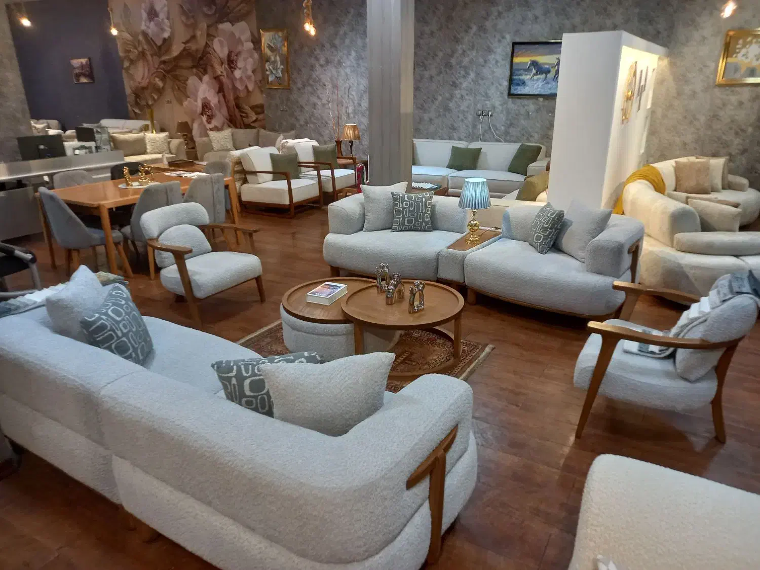 مبل آنیل|مبلمان خانگی و میز عسلی|زاهدان, |دیوار