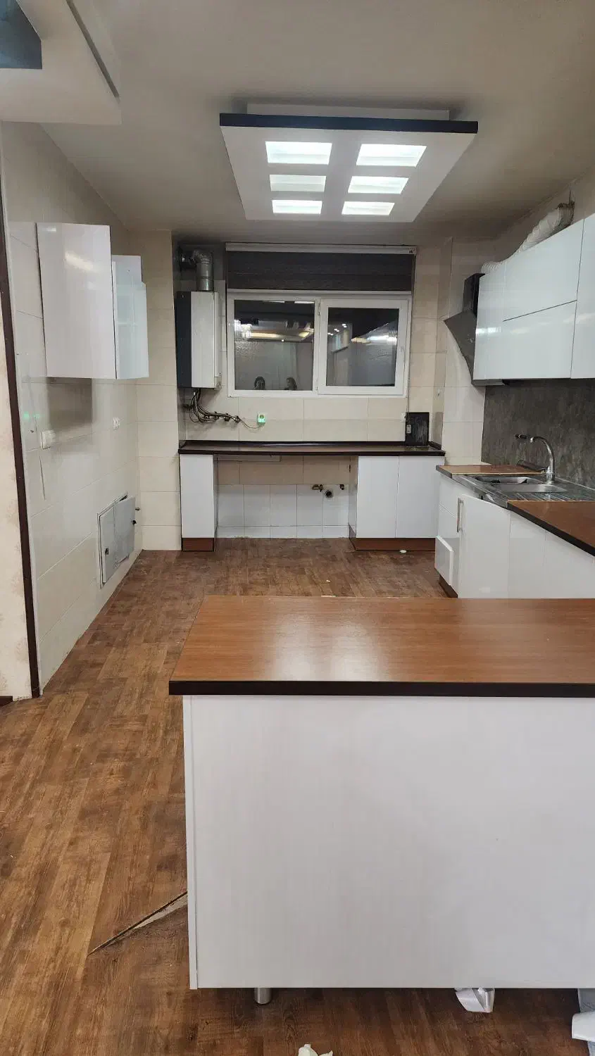 فروش آپارتمان تک واحده پرنور خوش قیمت وشیک|فروش آپارتمان|اصفهان, سرتاوه|دیوار