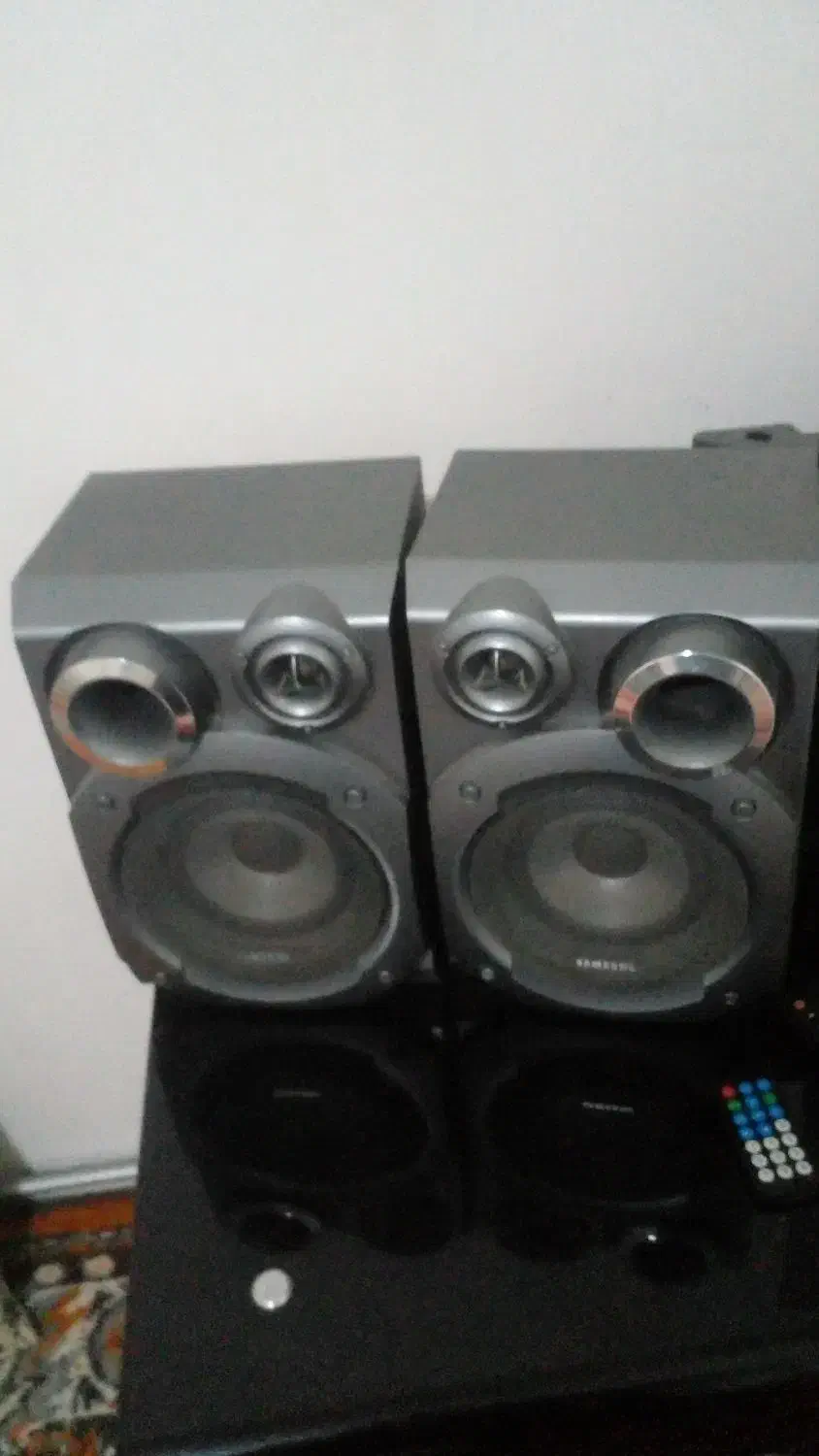 دوتا بند سالم و با کیفیت|سیستم صوتی خانگی|خوی, |دیوار