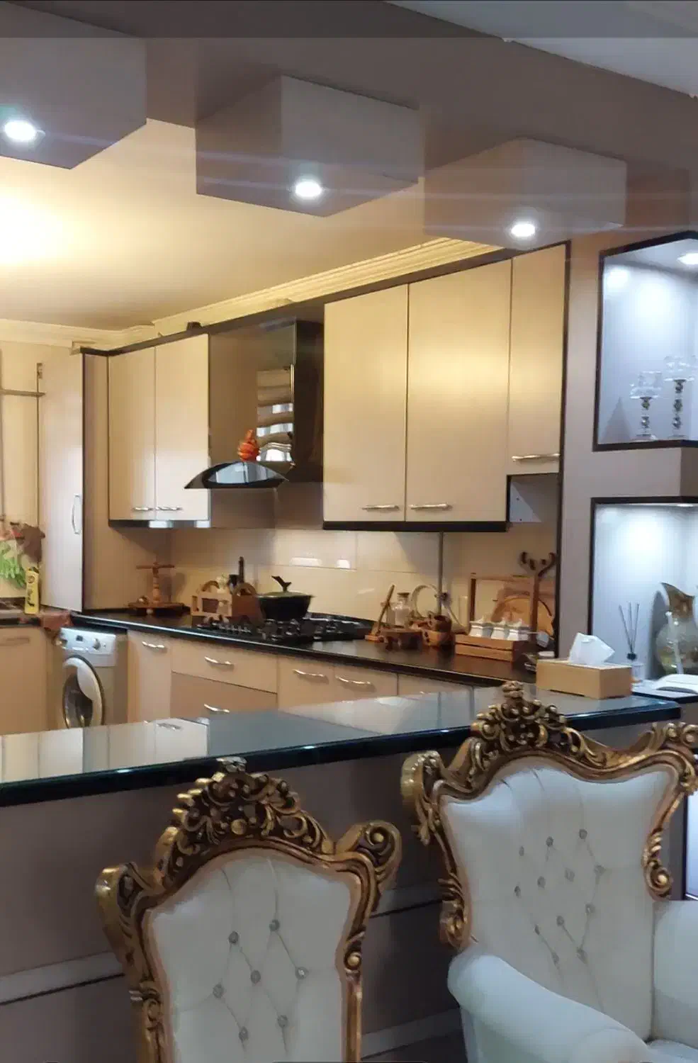 فروش واحد ورودی مجزا|فروش آپارتمان|سقز, |دیوار