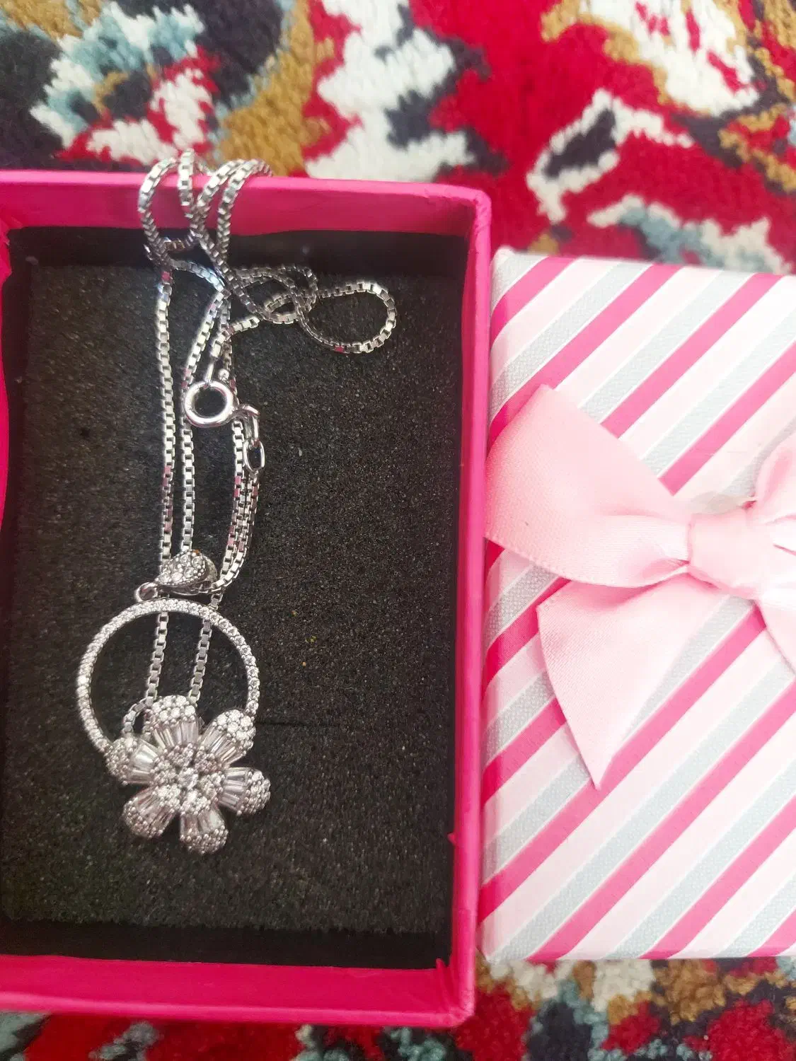 زنجیر نقره|جواهرات|شیراز, سعدیه شمالی|دیوار