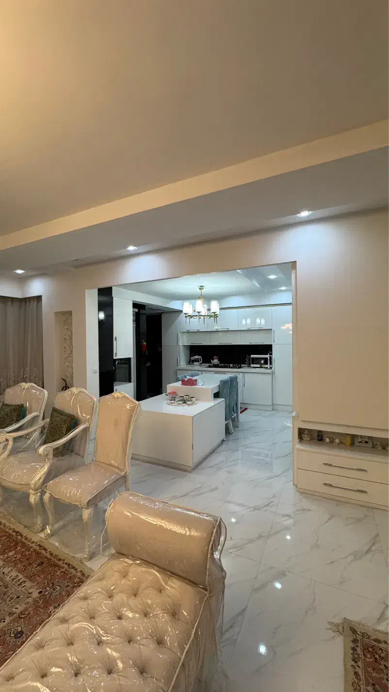 فروش واحد ۲۱۰ متر سرتک|فروش آپارتمان|قزوین, |دیوار