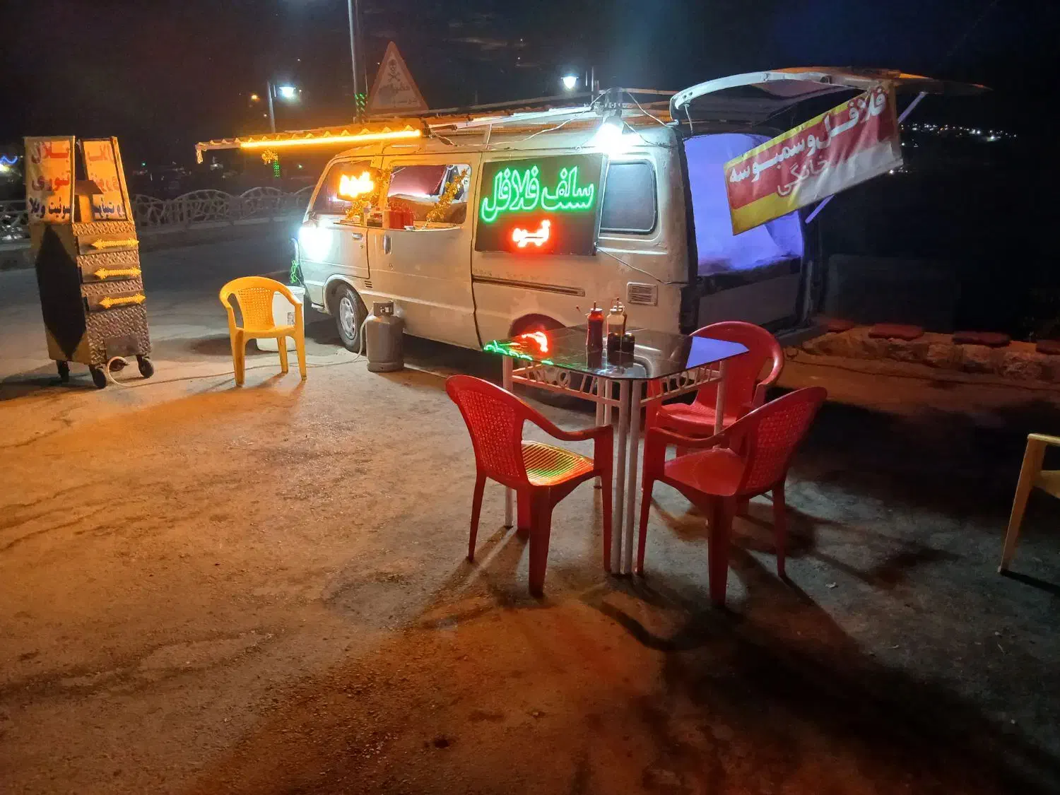 فروش تویوتا هایس|خودرو کلاسیک|تهران, انبار نفت|دیوار