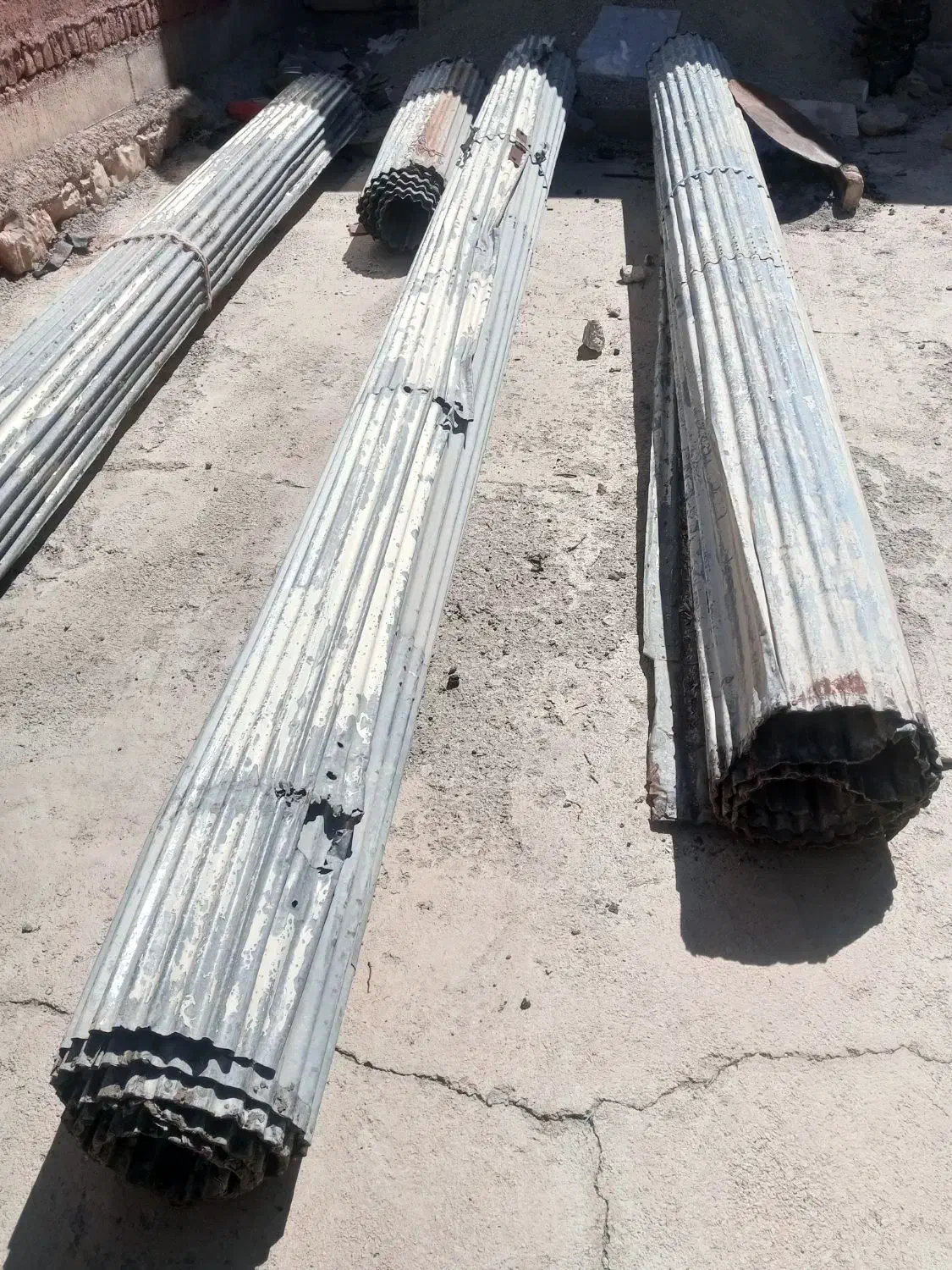 فروش چند کرکره های قدیمی.|مصالح و تجهیزات ساختمان|دینور, |دیوار