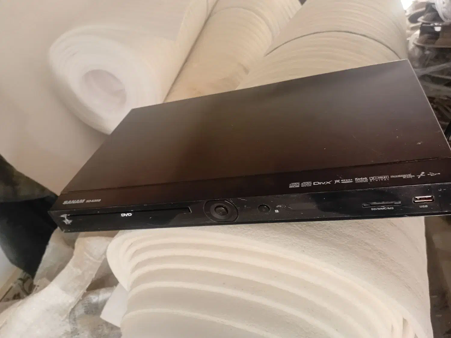 فروش ویژه ۳ دستگاه|تلویزیون و پروژکتور|همدان, |دیوار