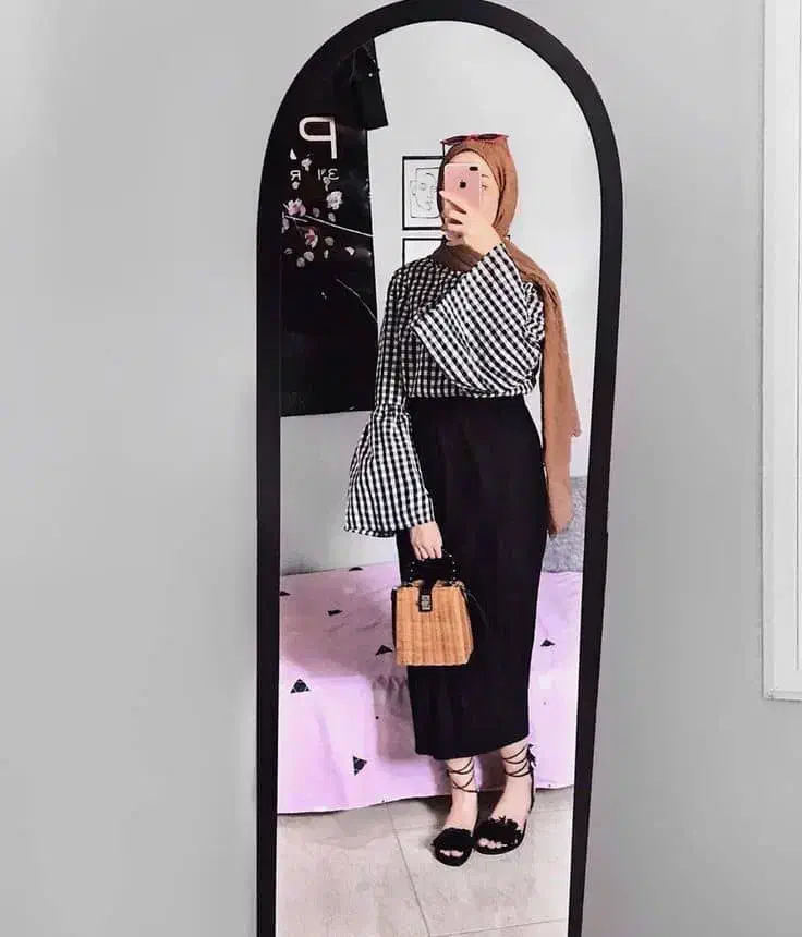 آینه گنبدی ام دی آف|آینه|شاهین‌شهر, عطار|دیوار