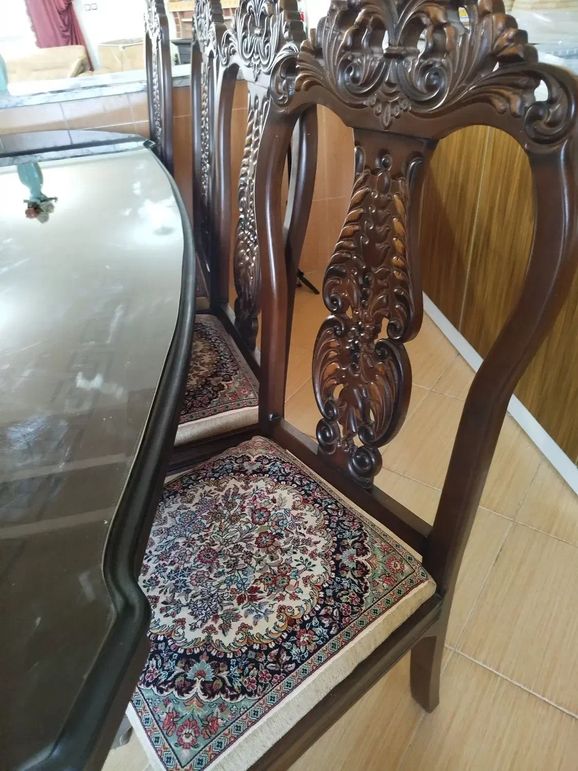 میز نهاری 8نفره قالی|میز و صندلی غذاخوری|کرمان, |دیوار