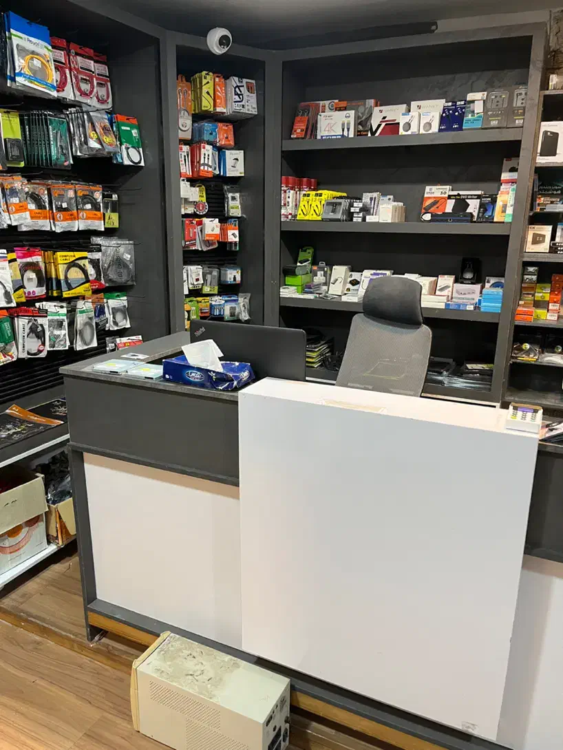 خدمات و فروش کامپیوتر و لوازم جانبی.|خدمات رایانه‌ای و موبایل|مشهد, الهیه|دیوار