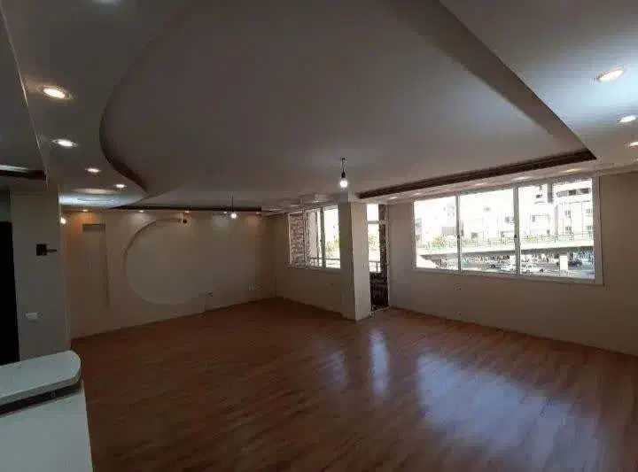 آپارتمان تک واحدی دوطرف نور ۱۲۰ متر خیابان گلستان|اجارهٔ آپارتمان|اصفهان, رحیمآباد|دیوار