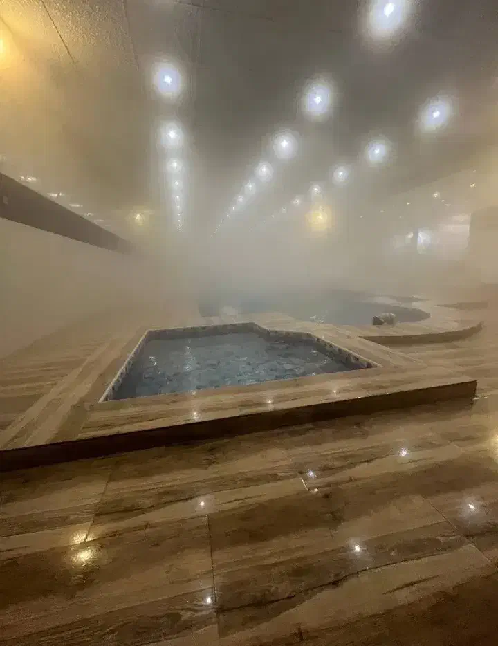 ویلااستخردار.لوکس.تبریز.باسمنج|اجارهٔ کوتاهمدت ویلا و باغ|تبریز, |دیوار