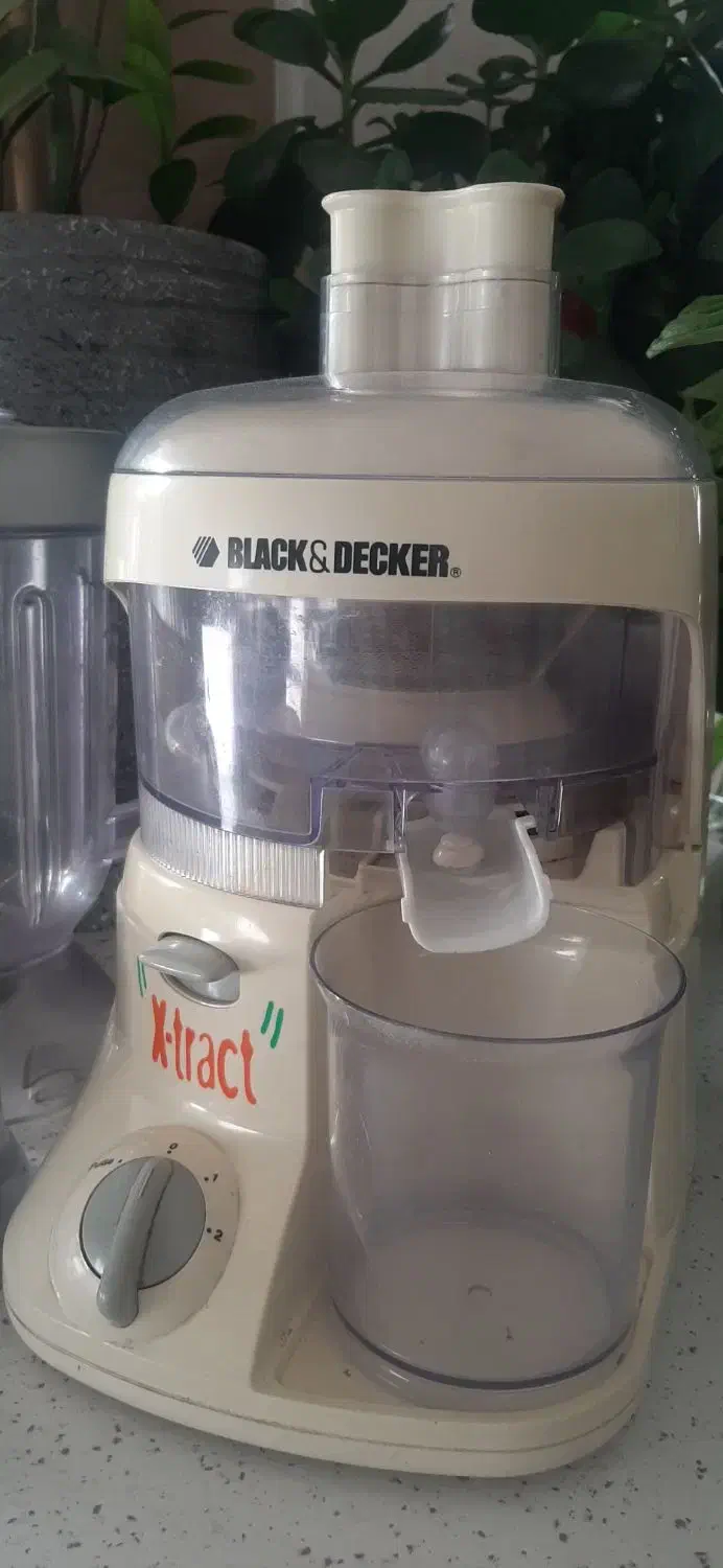 آبمیوه گیری مخلوط کن و آسیاب بلک اندکر (سه کاره)|خردکن، آسیاب، غذاساز|پردیس, فاز ۳|دیوار