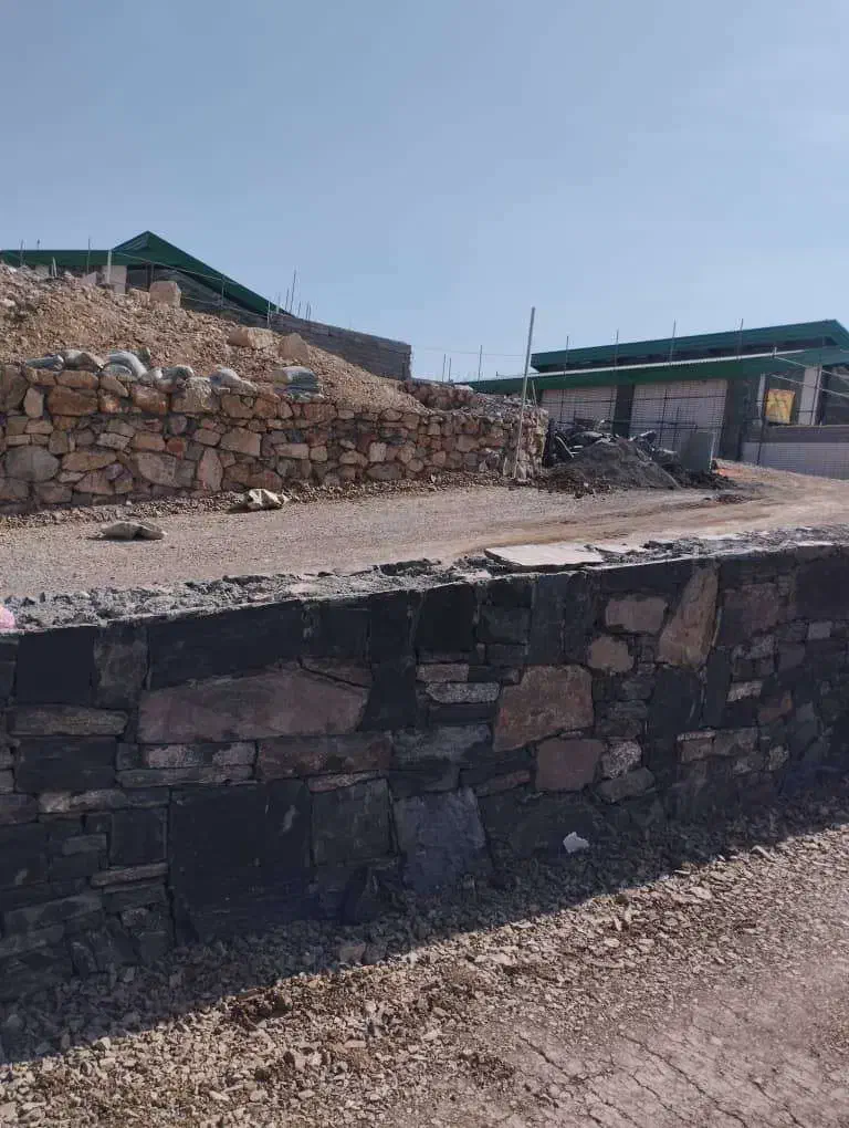 پیمانکاری شامل بتن و سنگکاری|خدمات پیشه و مهارت|اهواز, نادری|دیوار