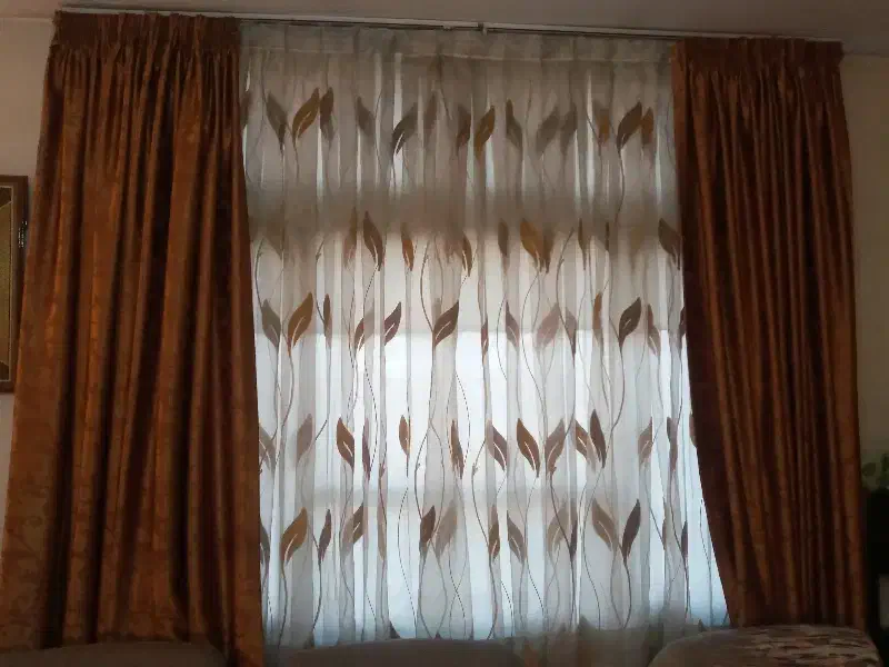 پرده|پرده، رانر، رومیزی|تهران, گیشا|دیوار