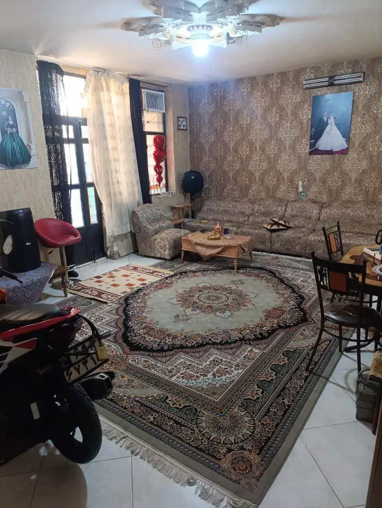 منزل ۱۳۲ متری حیاط دار + سوییت ۳۰ متری|اجارهٔ آپارتمان|شیراز, بالا کفت|دیوار