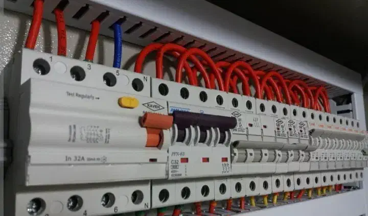 برقکاری ساختمان|خدمات پیشه و مهارت|قائم‌شهر, |دیوار