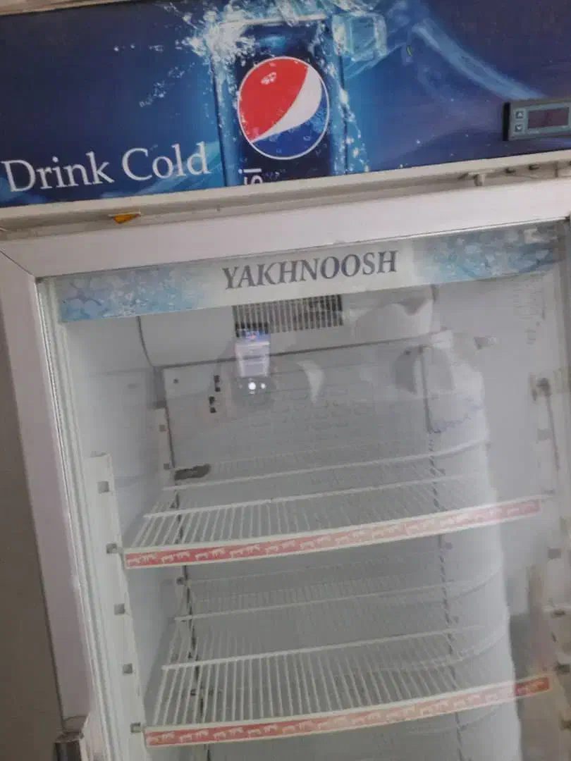 یخچال صنعتی|کافی‌شاپ و رستوران|رشت, منظریه|دیوار