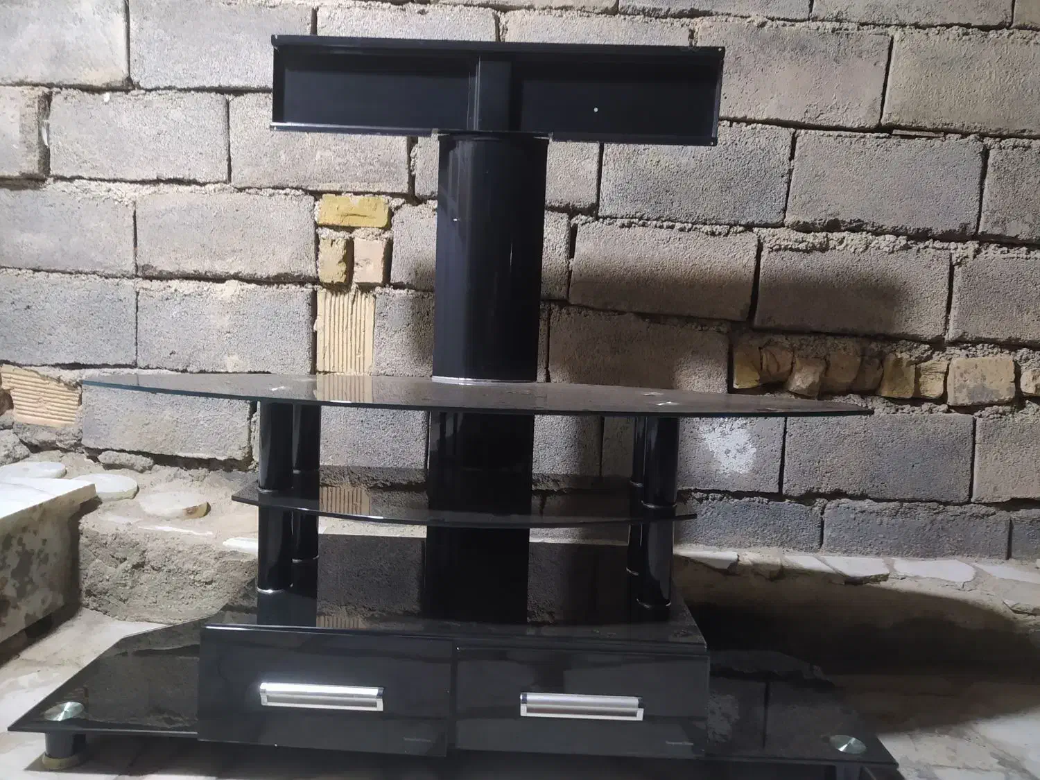 زیرتلوزیون سالم بدونه خط وخش|میز تلویزیون|قروه, |دیوار