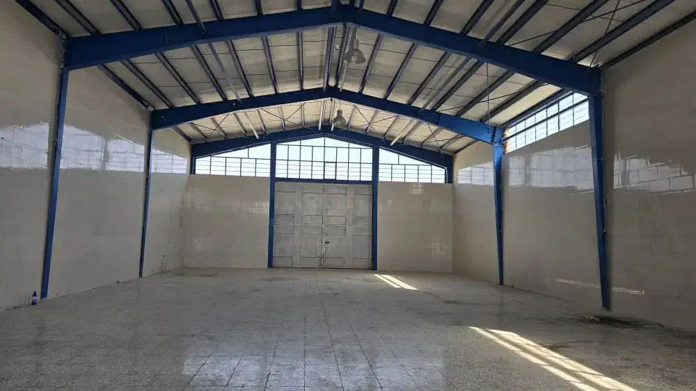 ۷۰۰مترزمین/۴۰۰متر سوله/آب شهری برق ۳فاز/گاز|فروش دفتر صنعتی، کشاورزی، تجاری|اصفهان, قهجاورستان|دیوار