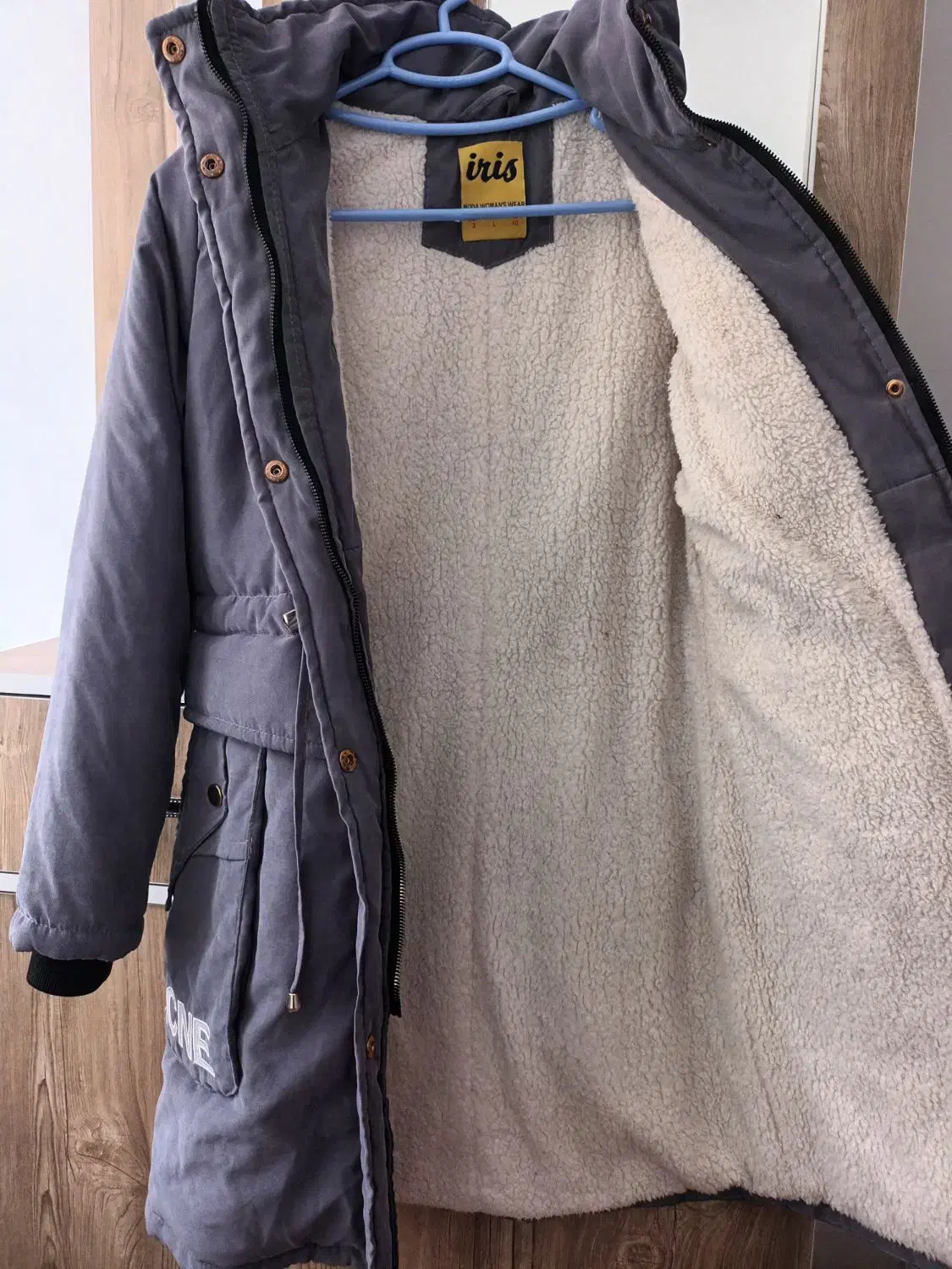 کاپشن زنانه|لباس|شیراز, بریجستون|دیوار