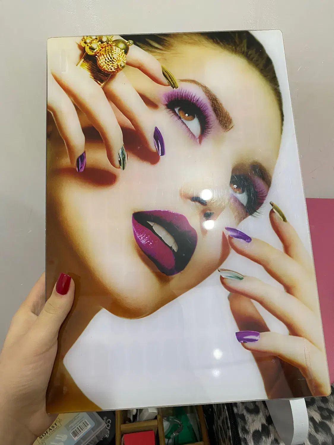 لوازم کاشت ناخن|آرایشگاه و سالنهای زیبایی|رشت, کاکتوس|دیوار