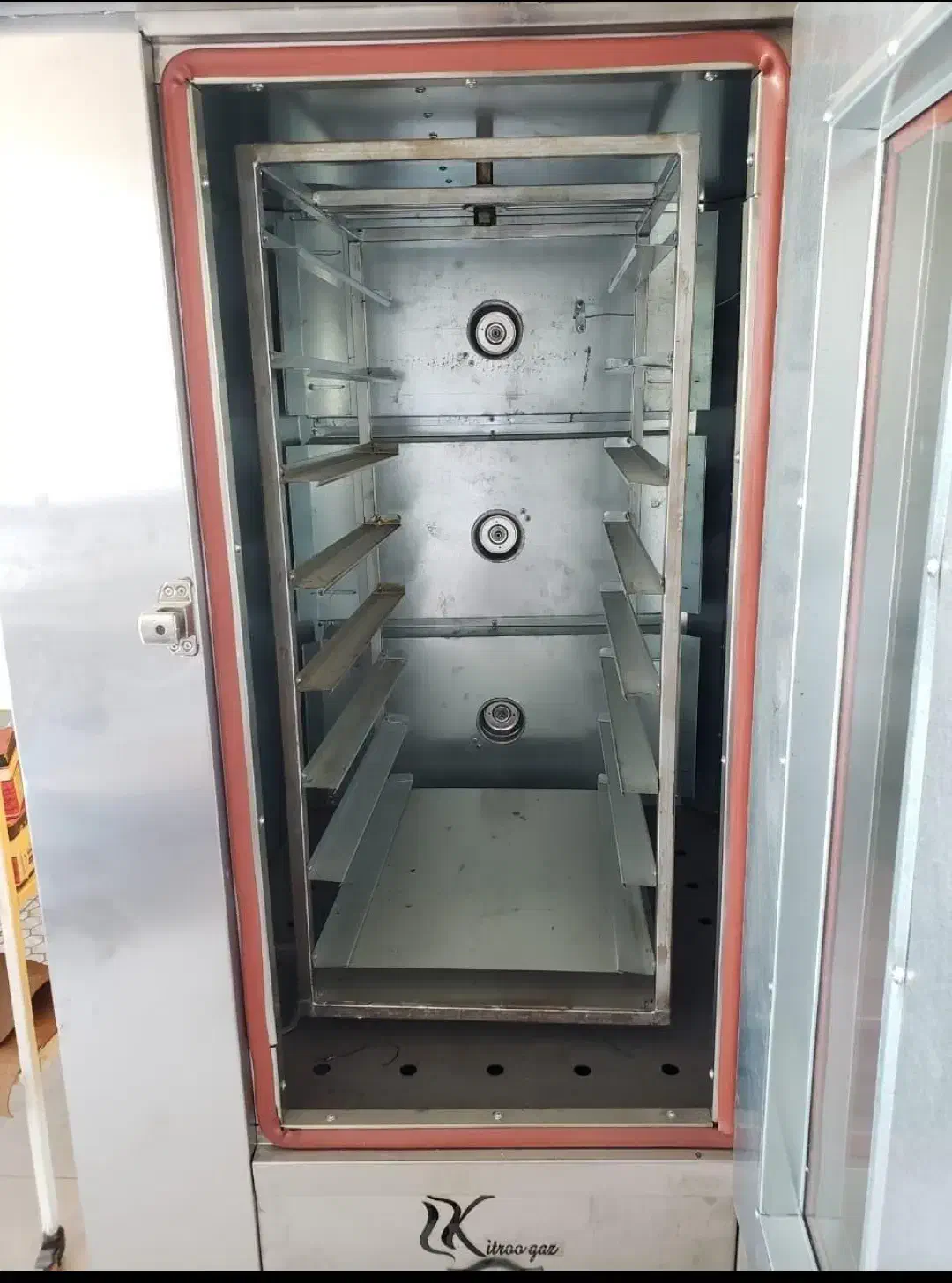 فر قنادی ۸ دیس گردان|اجاق گاز و لوازم برقی پخت‌وپز|پیرانشهر, |دیوار