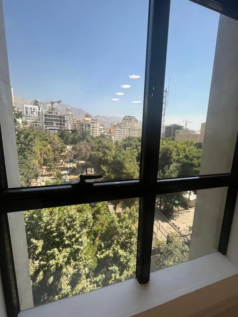 ۳۴۵ متر براصلی، ۱۵ متر تابلوخور بی نظیر|اجارهٔ مغازه و غرفه|تهران, محمودیه|دیوار