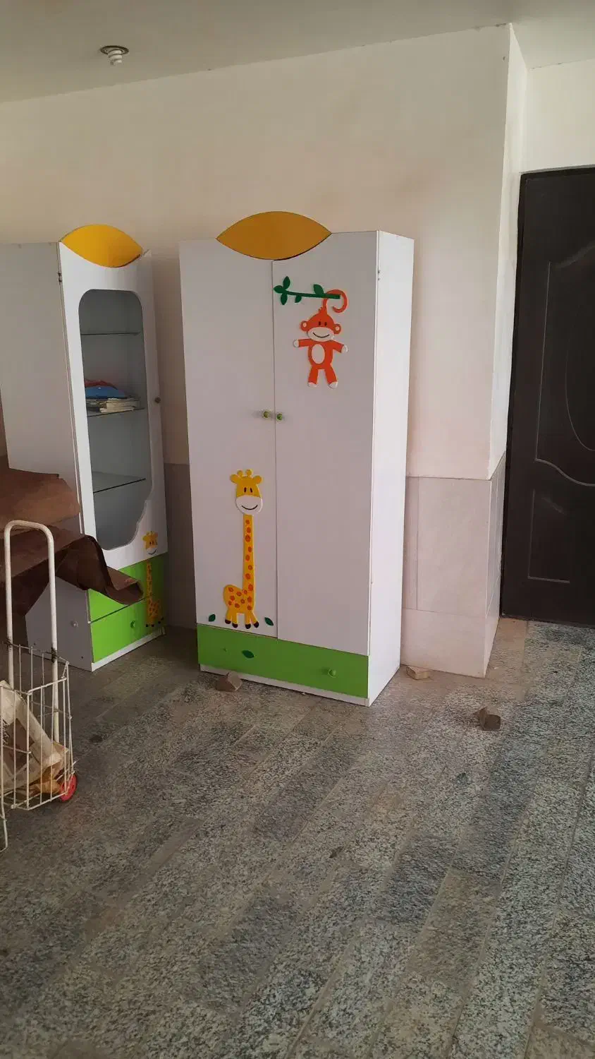 کمد وبوفه کودکان|اسباب و اثاث بچه|بیرجند, |دیوار