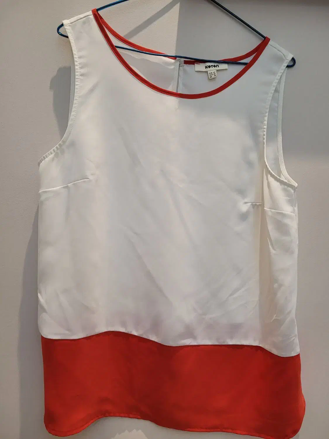 تاپ حریر ابریشمی|لباس|خوی, |دیوار