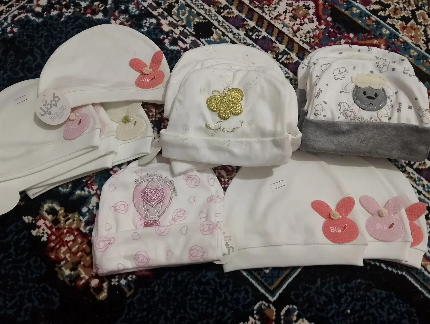 سیسمونی اورهان|کفش و لباس بچه|خاش, |دیوار