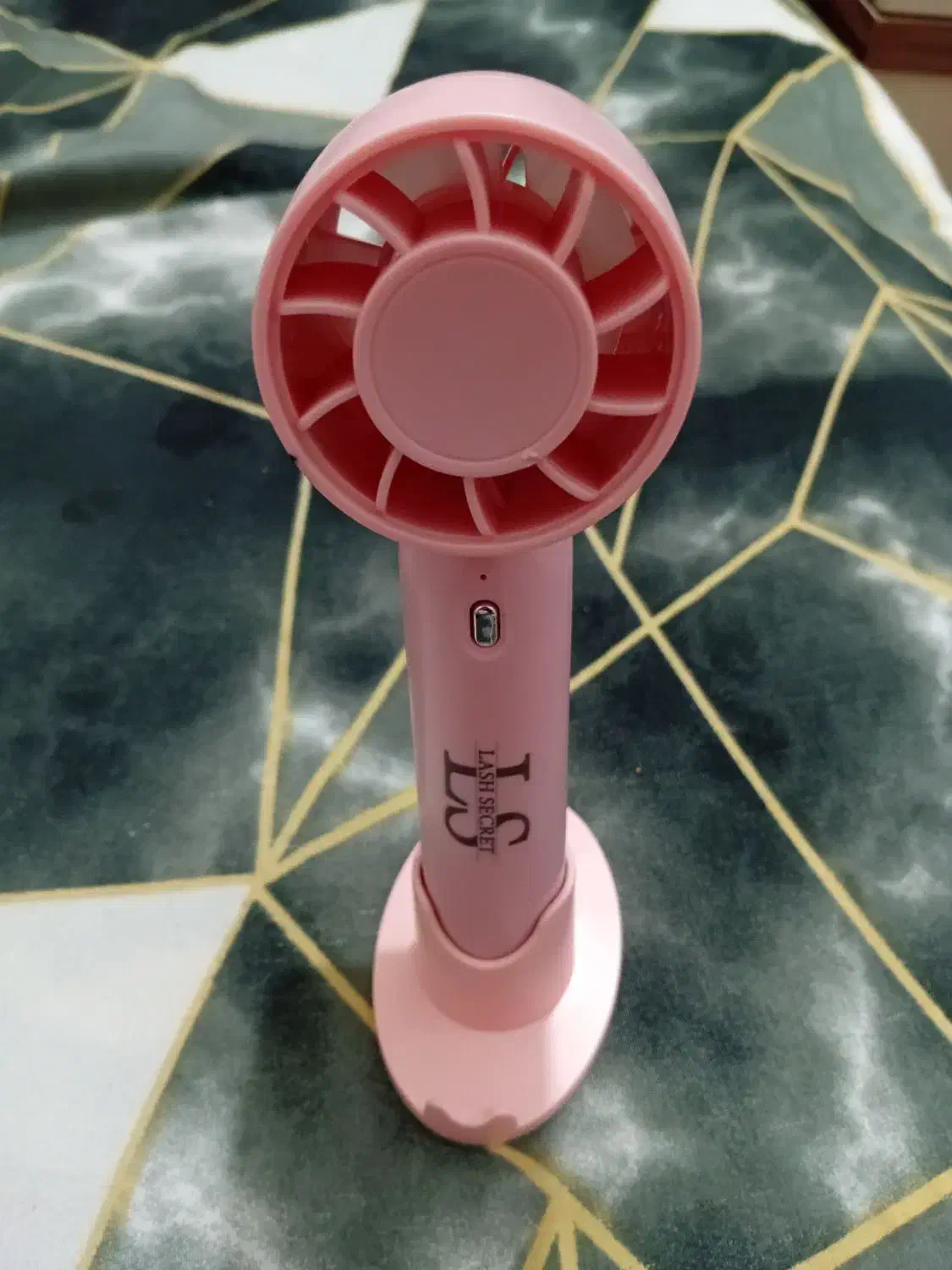 پنکه دستی|پنکه و تصفیه‌کنندهٔ هوا|تبریز, |دیوار