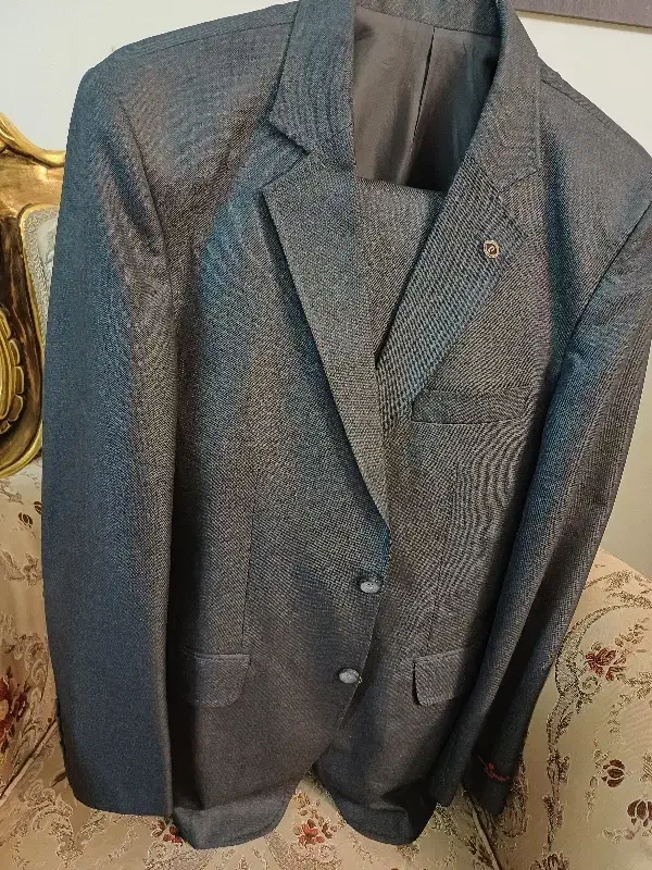 کت و شلوار مردانه|لباس|سبزوار, قصبه اب یمین|دیوار