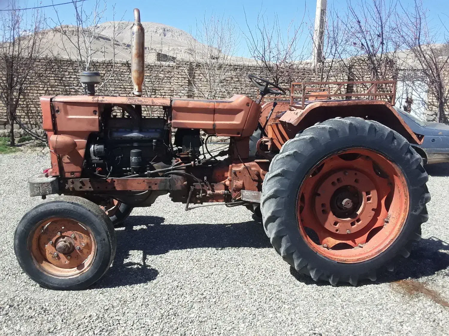 تراکتور رومانی و ادوات|خودرو سنگین|سنقر, |دیوار