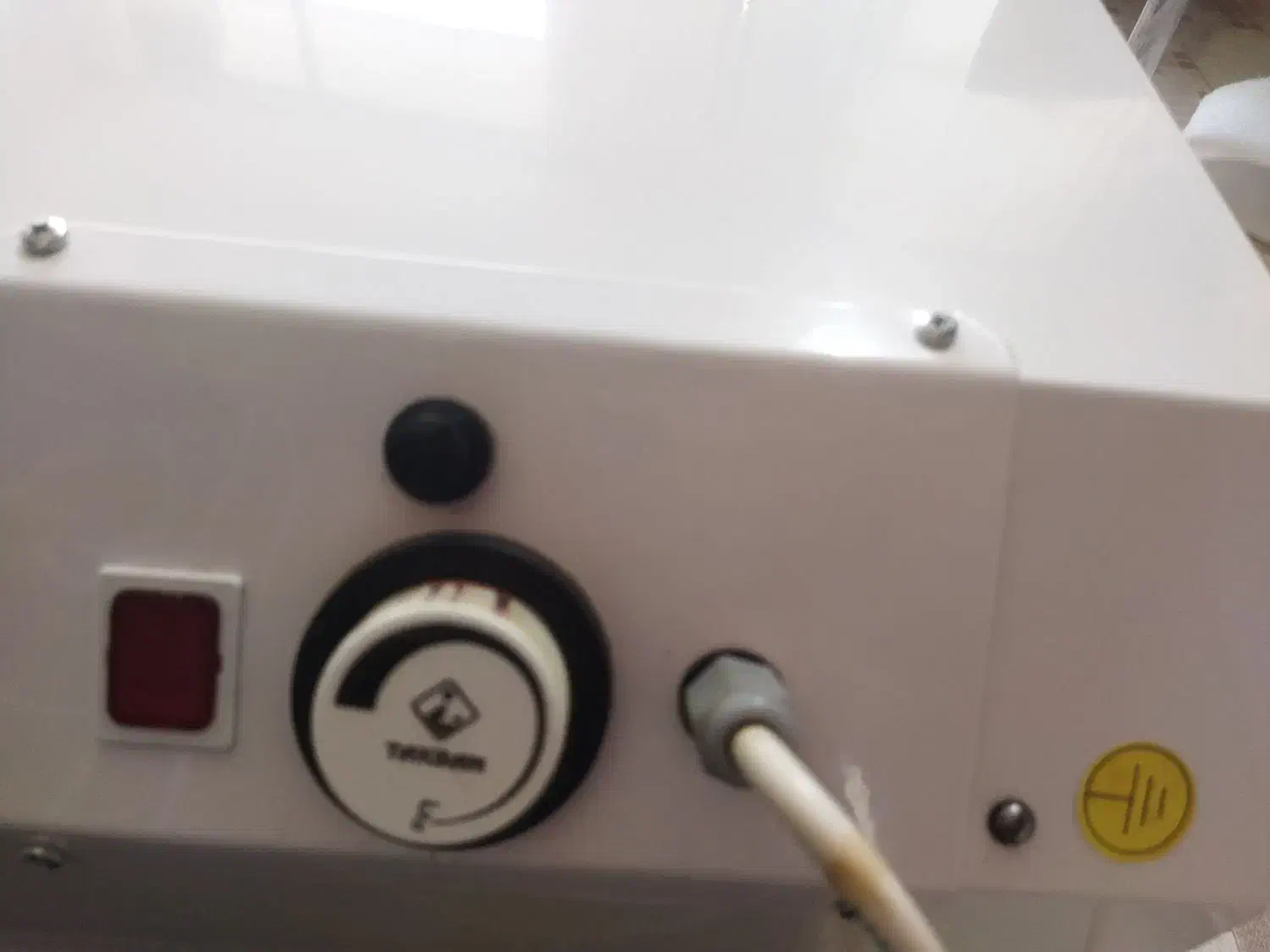 آبگرمکن برقی دیواری داوودی|آبگرمکن، پکیج، شوفاژ|شاهین‌شهر, خانه کارگر|دیوار