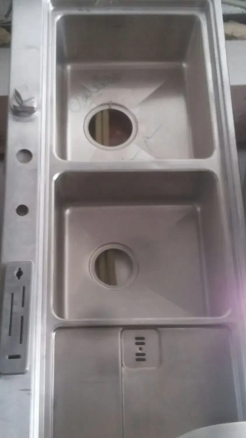 خارجی بخر به قیمت امارت در کشاورز سینک|مصالح و تجهیزات ساختمان|مشهد, نیروی هوایی|دیوار