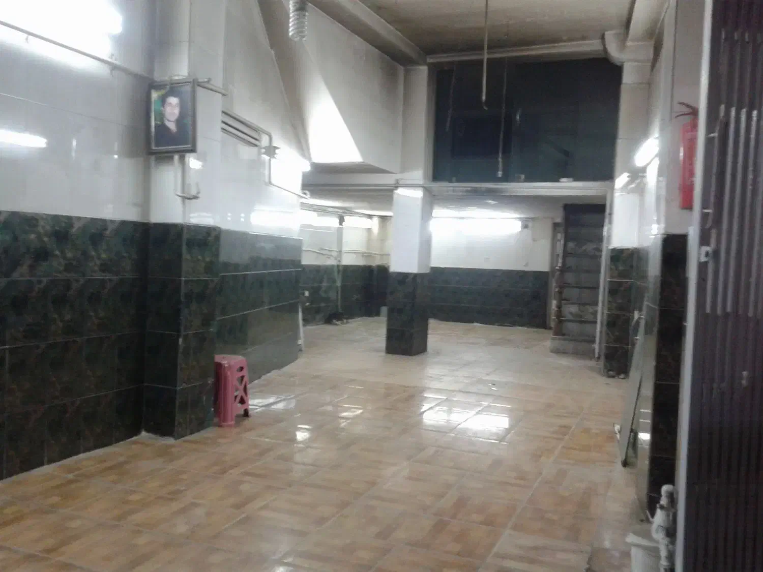 رهن و اجاره  مغازه ۸۳ متر میدان امام|اجارهٔ مغازه و غرفه|قائم‌شهر, |دیوار