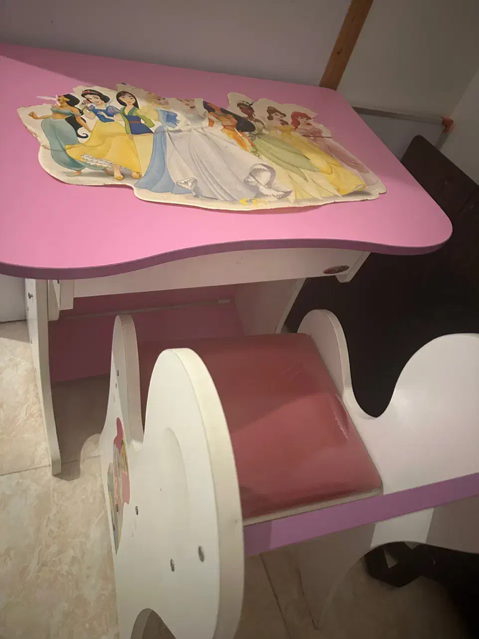 میز تحریروصندلی|میز تحریر و کامپیوتر|ساری, |دیوار