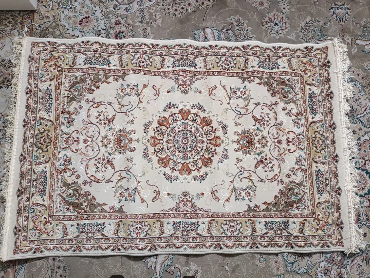 فرش ماشینی ساوین ۵۰۰ شانه|فرش|تهران, کرمان|دیوار