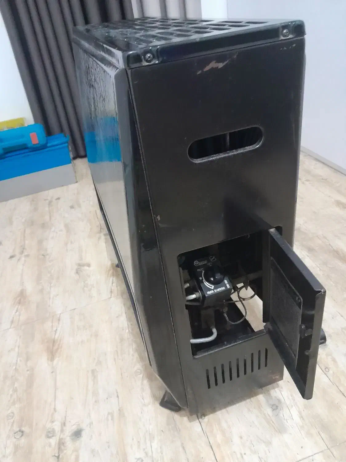 بخاری گازی ۹۰۰۰|بخاری، هیتر، شومینه|قائم‌شهر, |دیوار