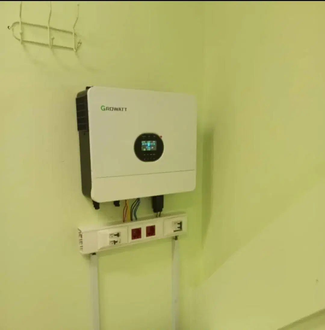 فروش تجهیزات تولید برق از خورشید برق اضطراری|مصالح و تجهیزات ساختمان|قم, فرهنگیان و شهربانی|دیوار