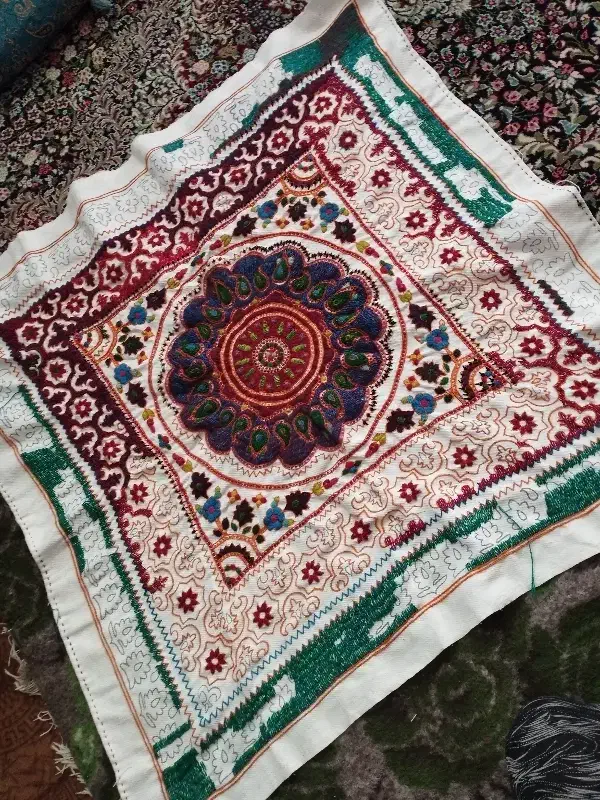 بقچه سفید|پرده، رانر، رومیزی|زرند, |دیوار