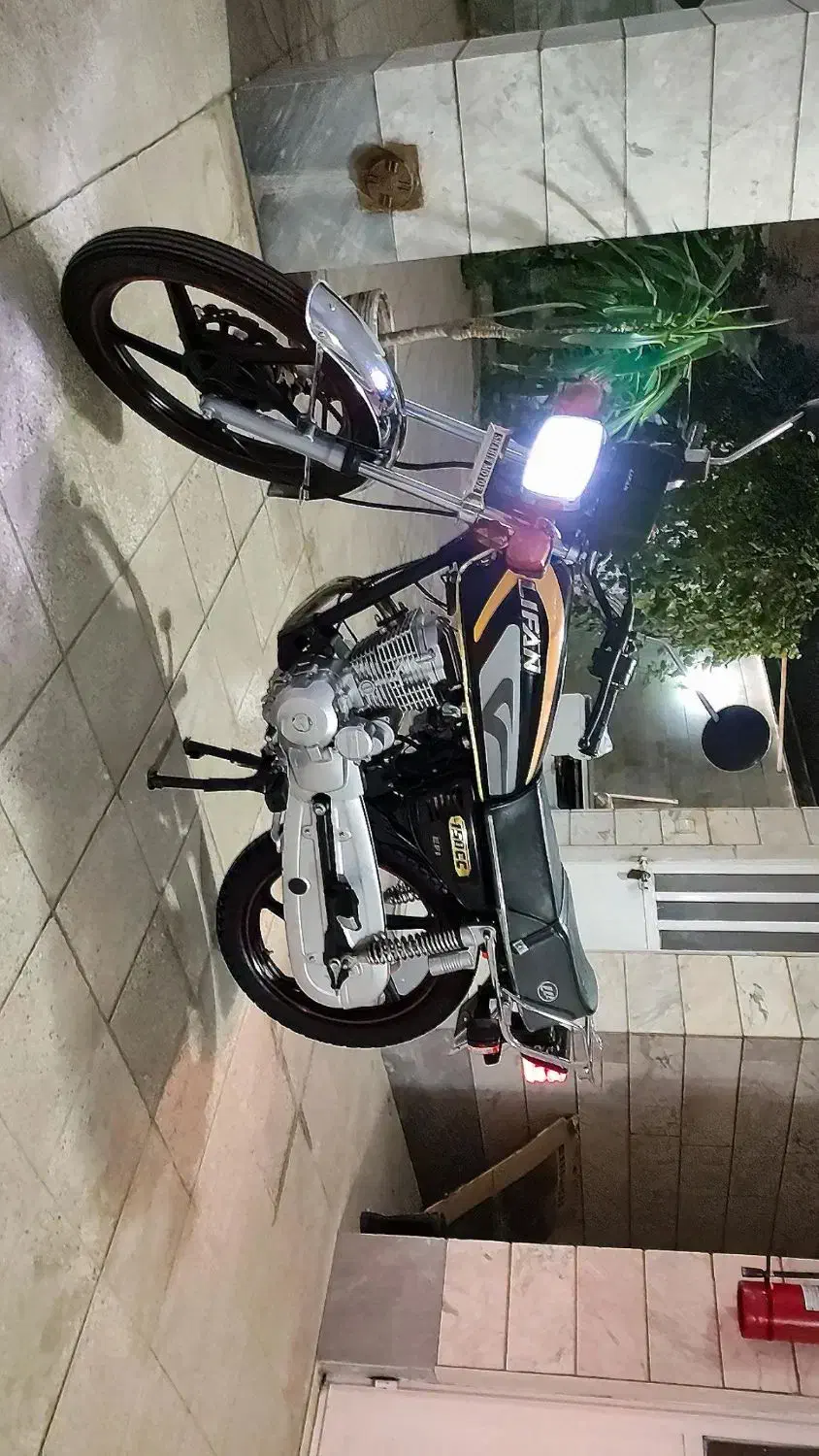 150 مدل1401|موتورسیکلت|اراک, |دیوار