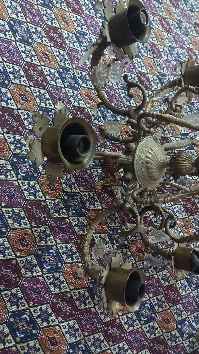 لوستر بالای ۷۰ سال|کلکسیون اشیاء عتیقه|تهران, آهنگ|دیوار