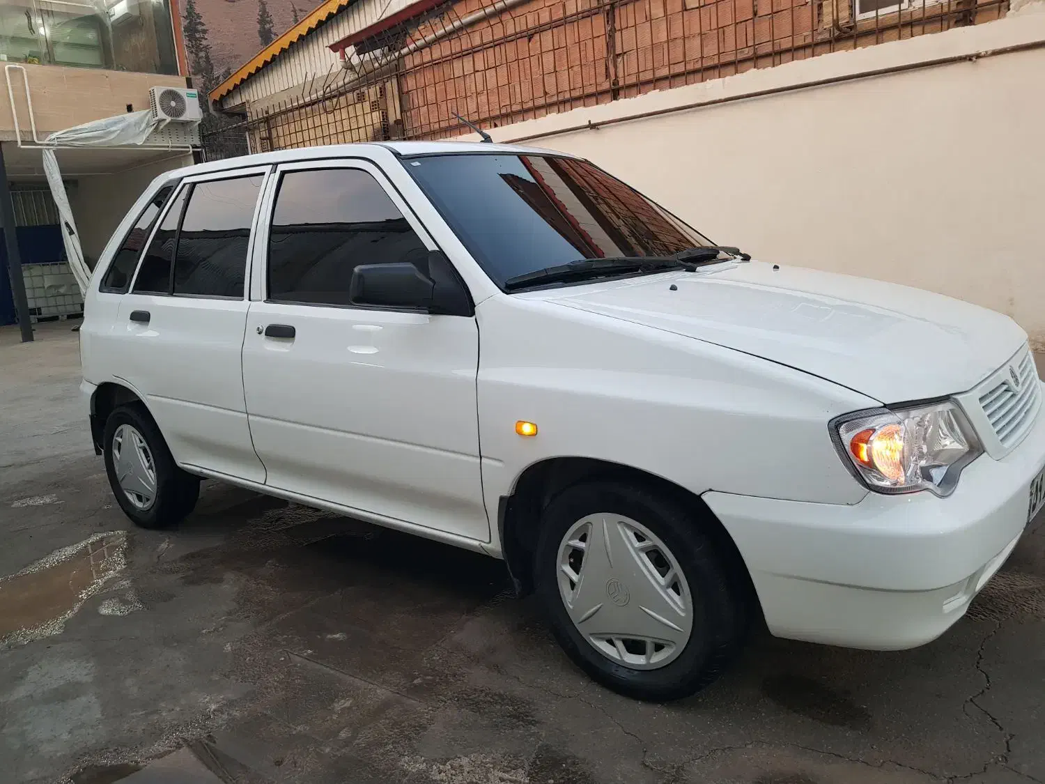 پراید ۱۱۱ مدل ۹۸ بدون رنگ|خودرو سواری و وانت|رشت, شهرک آیت الله منتظری|دیوار